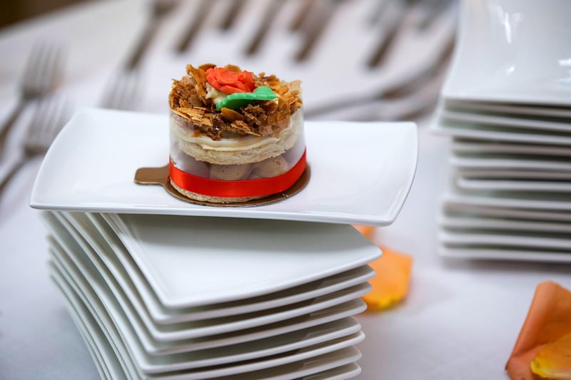 Modern Design Wedding Cake